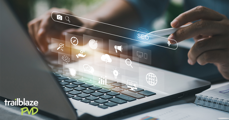 Laptop with icons of content marketing.